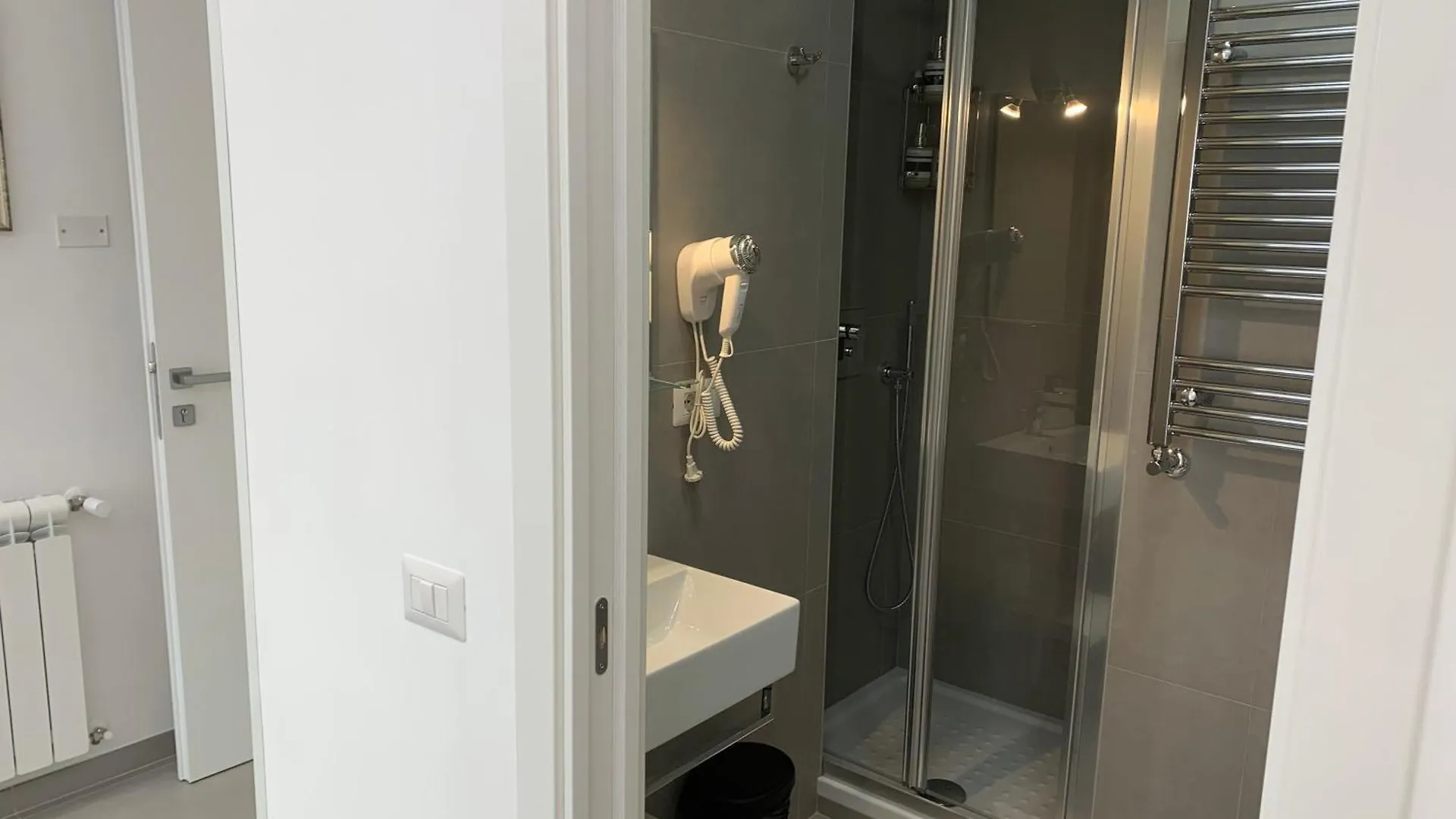 Ecclesia Domus Vatican Inn Rome Guest house